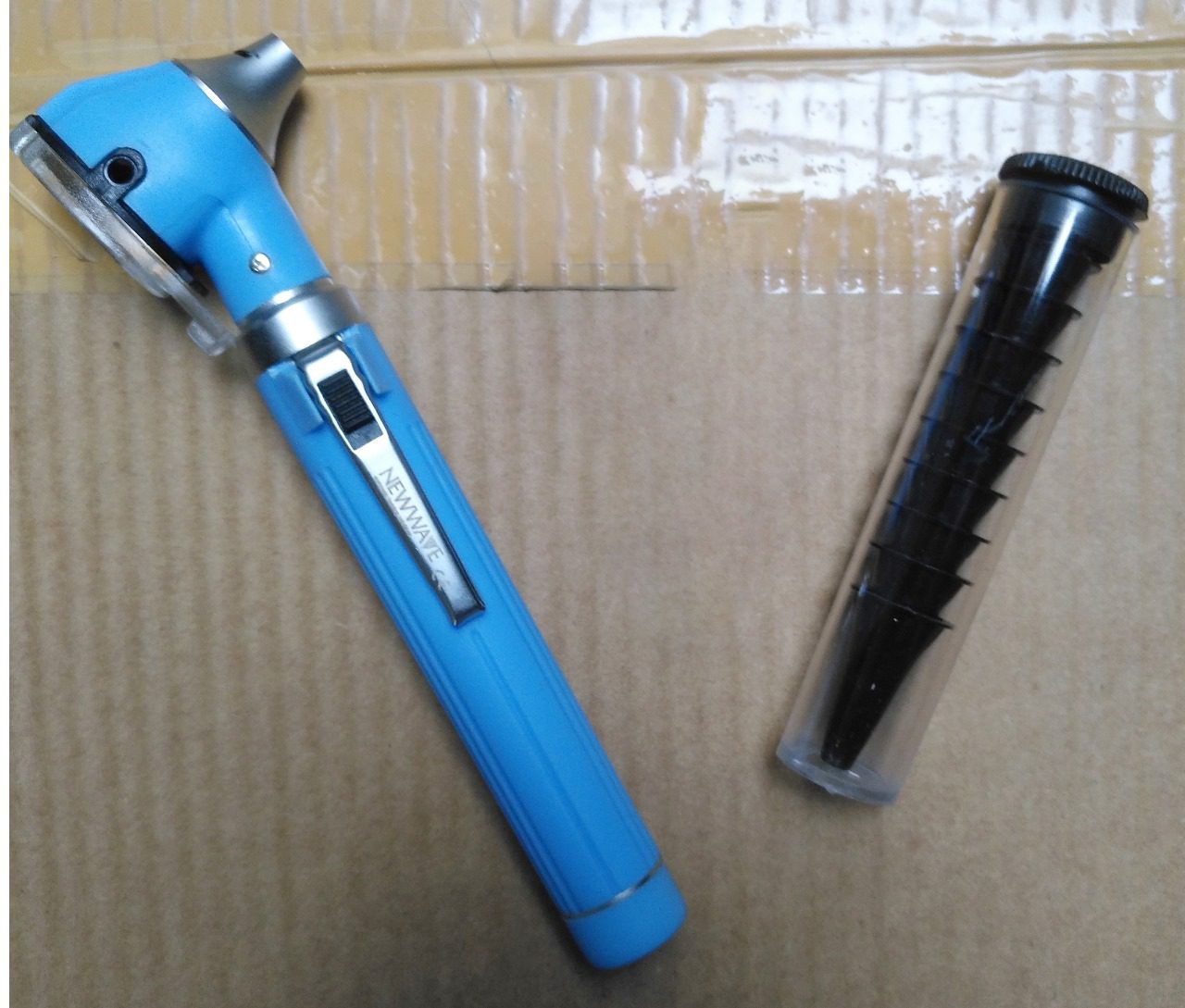 Fibre Optic Pocket Otoscope - Blue std - Image 2
