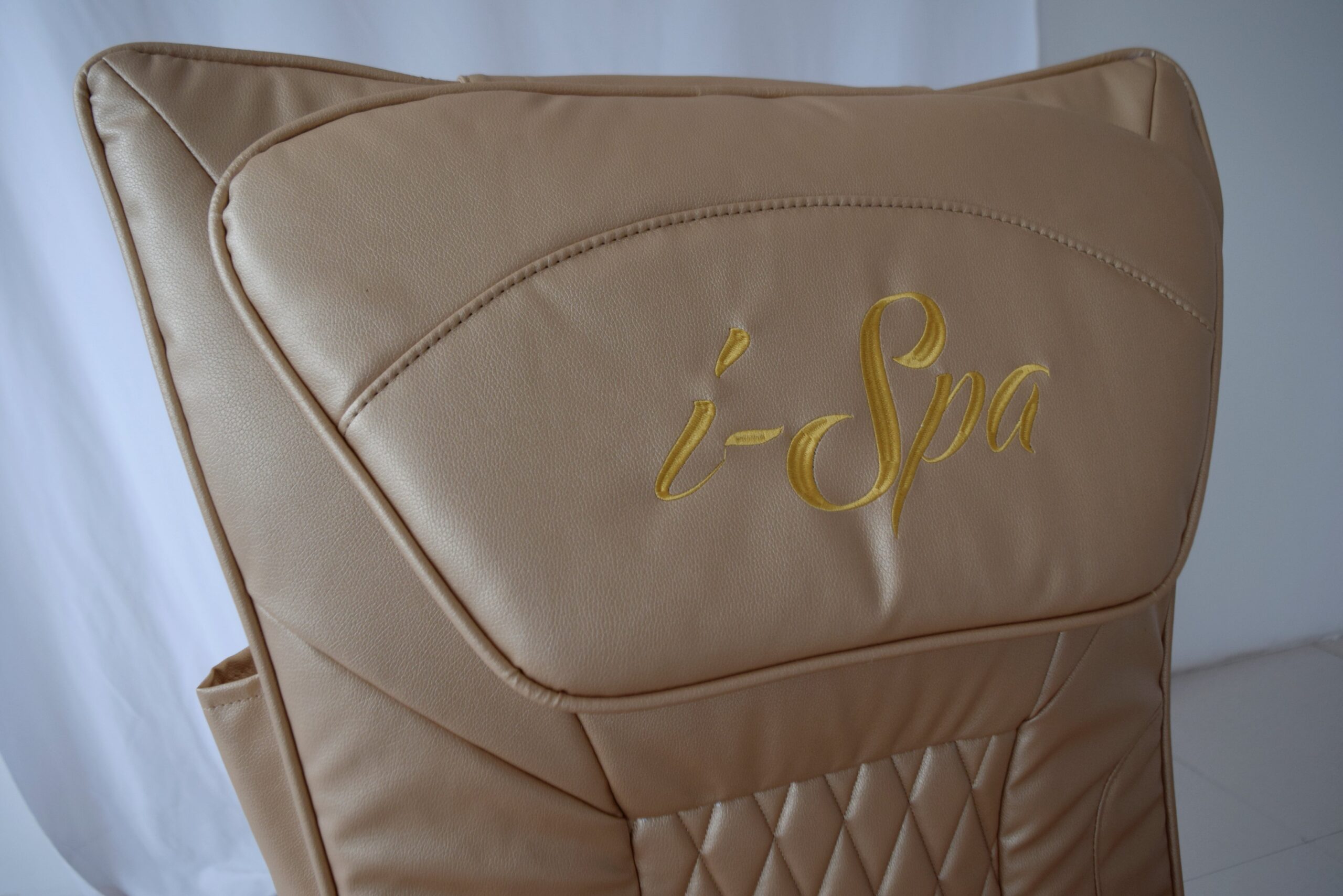 Superior Champagne Pedicure Station - Image 7